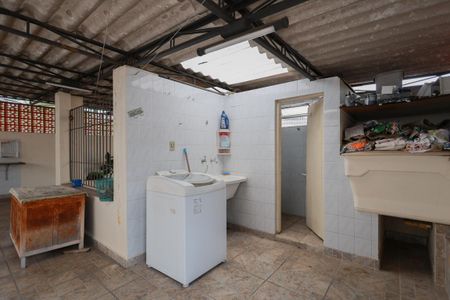 Casa à venda com 300m², 4 quartos e 10 vagasÁrea de serviço