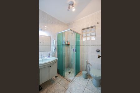 Casa à venda com 300m², 4 quartos e 10 vagasBanheiro 1