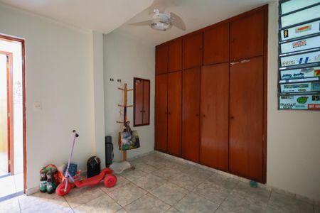 Casa à venda com 300m², 4 quartos e 10 vagasQuarto 3