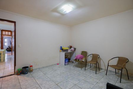 Casa à venda com 300m², 4 quartos e 10 vagasSala 2