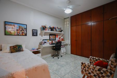 Casa à venda com 300m², 4 quartos e 10 vagasQuarto 2