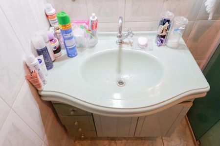 Casa à venda com 300m², 4 quartos e 10 vagasBanheiro 1