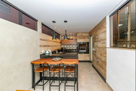 Apartamento à venda com 124m², 3 quartos e 3 vagasÁrea comum