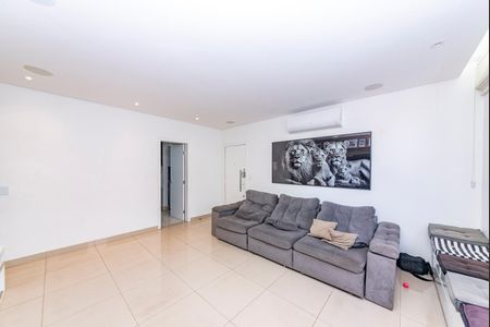 Apartamento à venda com 124m², 3 quartos e 3 vagasSala