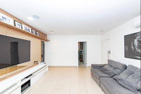 Apartamento à venda com 124m², 3 quartos e 3 vagasSala