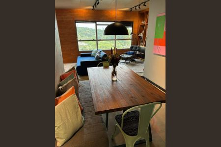 Apartamento à venda com 70m², 1 quarto e 2 vagasFoto 05