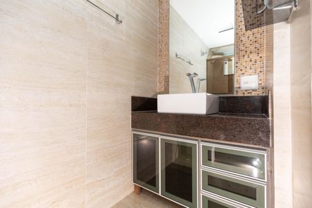Apartamento à venda com 125m², 3 quartos e 1 vagaBanheiro 2