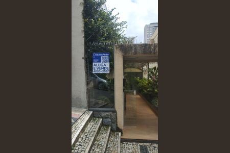 Apartamento à venda com 125m², 3 quartos e 2 vagas Apartamento à venda com 125m², 3 quartos e 2 vagasPlaca