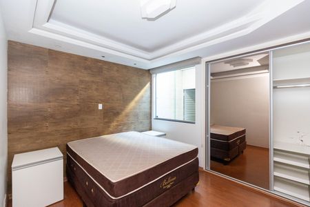 Apartamento à venda com 125m², 3 quartos e 1 vagaQuarto 2