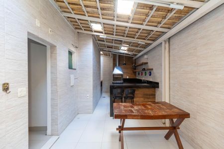 Apartamento à venda com 125m², 3 quartos e 1 vagaÁrea comum