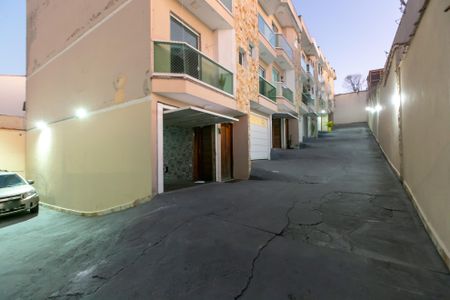 Casa de condomínio à venda com 90m², 2 quartos e 1 vagaÁrea Comum