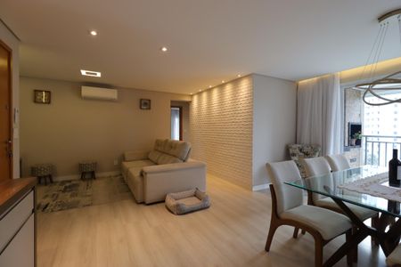 Apartamento à venda com 118m², 3 quartos e 2 vagasSala