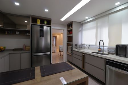 Apartamento à venda com 118m², 3 quartos e 2 vagasCozinha