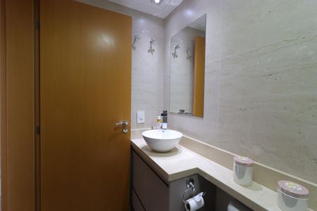 Apartamento à venda com 118m², 3 quartos e 2 vagasBanheiro da suíte 1