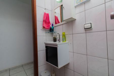 Casa à venda com 155m², 3 quartos e 7 vagasBanheiro 3