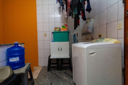 Casa à venda com 155m², 3 quartos e 7 vagasÁrea de Serviço