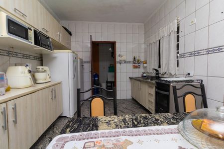 Casa à venda com 155m², 3 quartos e 7 vagasCozinha