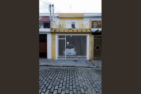 Casa à venda com 134m², 3 quartos e 1 vaga Casa à venda com 134m², 3 quartos e 1 vagaFachada