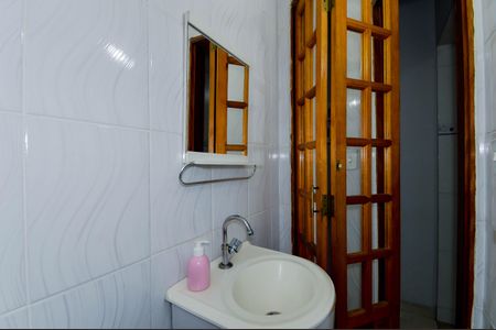 Casa à venda com 134m², 3 quartos e 1 vaga Casa à venda com 134m², 3 quartos e 1 vagaLavabo