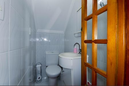 Casa à venda com 134m², 3 quartos e 1 vaga Casa à venda com 134m², 3 quartos e 1 vagaLavabo