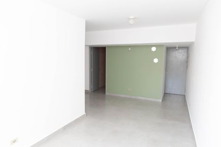 Apartamento à venda com 94m², 3 quartos e 1 vaga Apartamento à venda com 94m², 3 quartos e 1 vagaSala