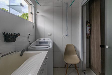 Apartamento à venda com 75m², 3 quartos e 1 vagaÁrea de Serviço