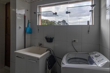 Apartamento à venda com 75m², 3 quartos e 1 vagaÁrea de Serviço