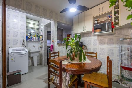 Apartamento à venda com 90m², 2 quartos e 1 vagaÁrea de Serviço