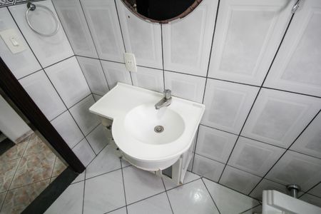 Casa para alugar com 300m², 3 quartos e 2 vagasBanheiro