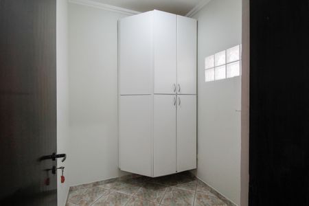 Casa para alugar com 300m², 3 quartos e 2 vagasQuarto de Serviço