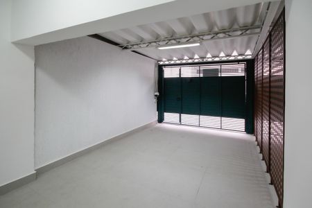 Casa para alugar com 300m², 3 quartos e 2 vagasGaragem