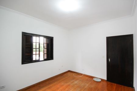 Casa para alugar com 300m², 3 quartos e 2 vagasQuarto 2