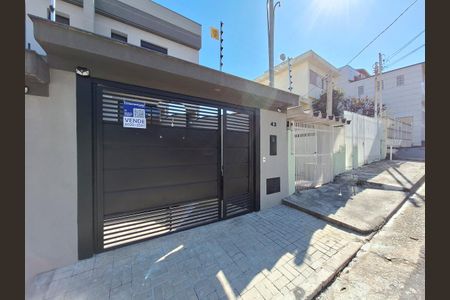Casa à venda com 212m², 3 quartos e 4 vagasFachada
