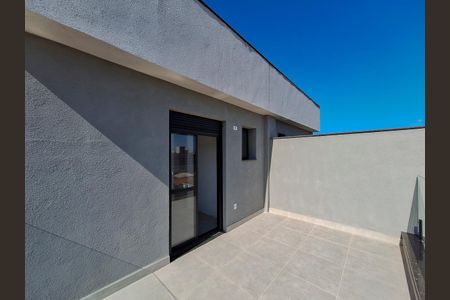 Casa à venda com 212m², 3 quartos e 4 vagasVaranda Suíte 1