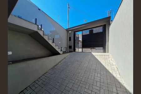 Casa à venda com 212m², 3 quartos e 4 vagasGaragem
