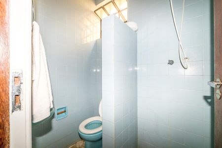 Casa à venda com 376m², 4 quartos e 6 vagas Casa à venda com 376m², 4 quartos e 6 vagasEdícula