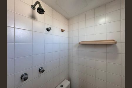 Apartamento à venda com 129m², 3 quartos e 2 vagasCozinha e Área de Serviço - Banheiro