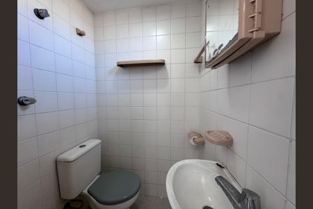 Apartamento à venda com 129m², 3 quartos e 2 vagasCozinha e Área de Serviço - Banheiro