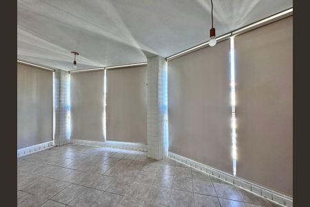 Apartamento à venda com 129m², 3 quartos e 2 vagasVaranda