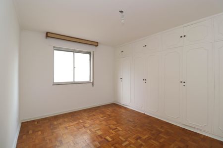 Apartamento à venda com 160m², 3 quartos e 2 vagas Apartamento à venda com 160m², 3 quartos e 2 vagasSuíte