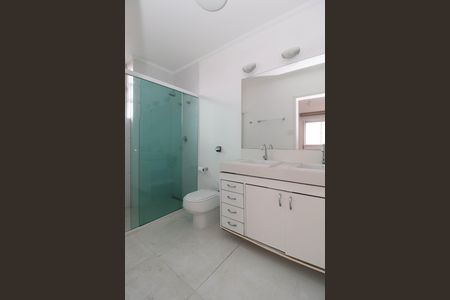 Apartamento à venda com 160m², 3 quartos e 2 vagas Apartamento à venda com 160m², 3 quartos e 2 vagasBanheiro da Suíte