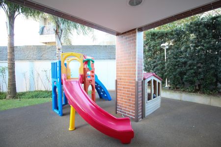 Apartamento à venda com 63m², 2 quartos e 1 vaga Apartamento à venda com 63m², 2 quartos e 1 vagaÁrea comum - Playground