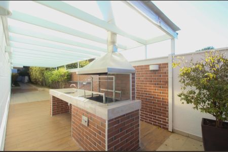 Apartamento à venda com 63m², 2 quartos e 1 vaga Apartamento à venda com 63m², 2 quartos e 1 vagaÁrea comum - Churrasqueira