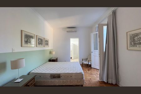 Casa à venda com 300m², 3 quartos e sem vaga Casa à venda com 300m², 3 quartos e sem vagaSuite 3