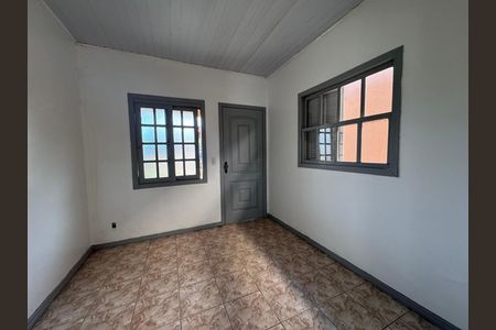 Casa à venda com 240m², 4 quartos e 3 vagas Casa à venda com 240m², 4 quartos e 3 vagasSala
