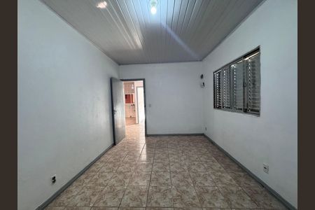 Casa à venda com 240m², 4 quartos e 3 vagas Casa à venda com 240m², 4 quartos e 3 vagasQuarto 1