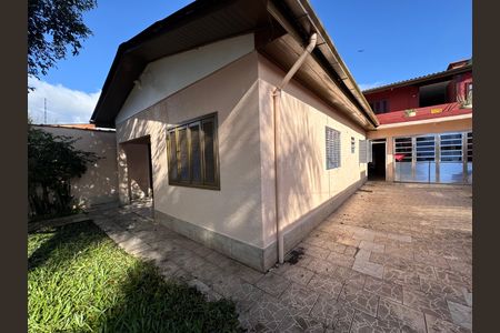 Casa à venda com 240m², 4 quartos e 3 vagas Casa à venda com 240m², 4 quartos e 3 vagasÁrea Externa