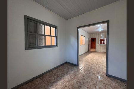 Casa à venda com 240m², 4 quartos e 3 vagas Casa à venda com 240m², 4 quartos e 3 vagasSala