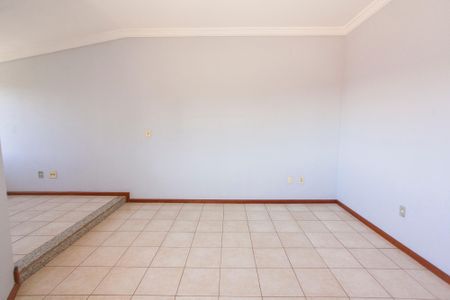 Casa para alugar com 452m², 5 quartos e 4 vagasSuíte 4