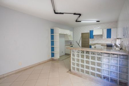 Casa para alugar com 452m², 5 quartos e 4 vagasCozinha